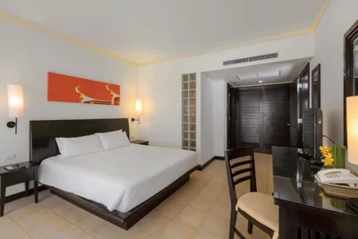 Suite familiar de un dormitorio - cama extragrande — Centara Kata Resort Phuket